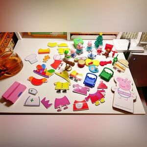 【sold】2 sets Of Peppa  Advent Calendar Christmas Figures  Playset Tree & Another